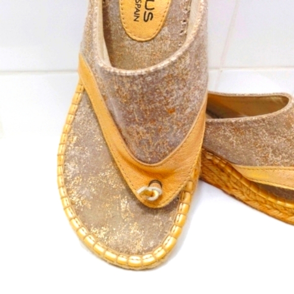 CLEARANCE Andre Assous Espadrilles Annette Wedge Sandals Bronze Toast US 10 - Picture 8 of 13
